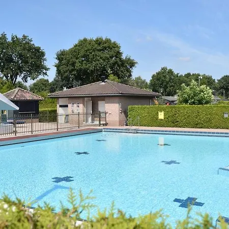 Sleeps 20 Pool Wifi